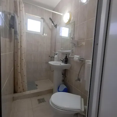 Gazde/Camere de închiriat Casa ștefan *